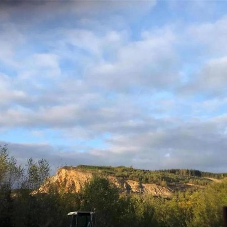 マルメディ Detached House With Breathtaking Viewsヴィラ エクステリア 写真